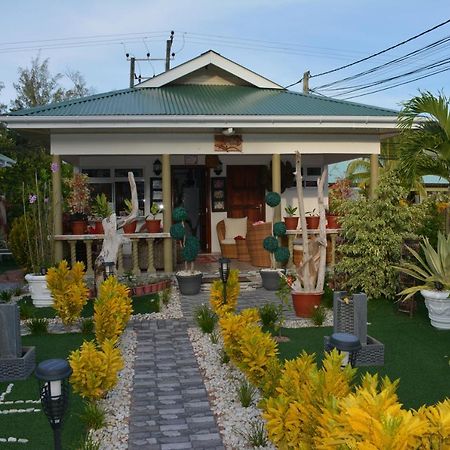 Leo'S Petit Villa Annex Insel Insel Praslin Exterior foto