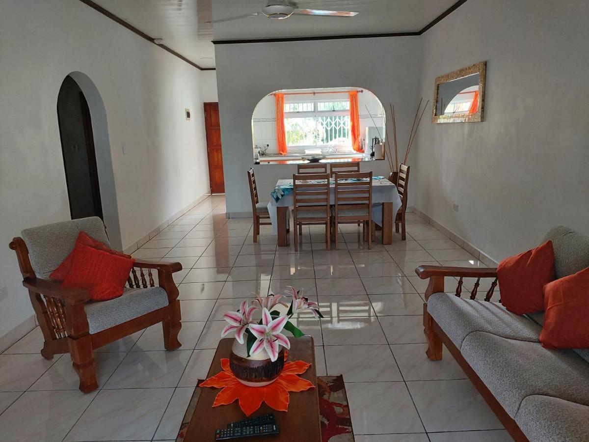 Leo'S Petit Villa Annex Insel Insel Praslin Exterior foto
