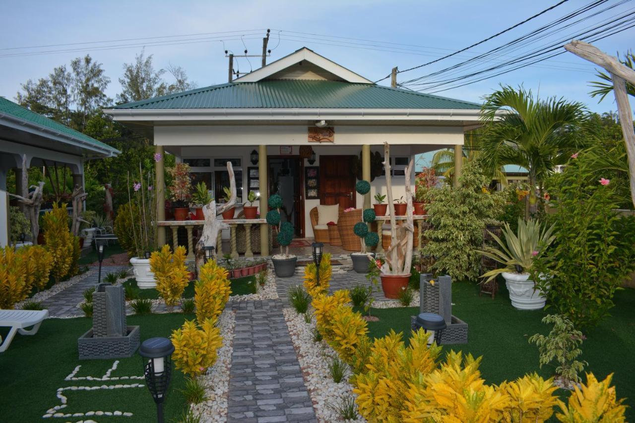 Leo'S Petit Villa Annex Insel Insel Praslin Exterior foto
